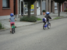 speelstraat en barbecue 2011