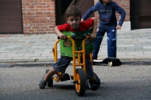 speelstraat en barbecue 2011